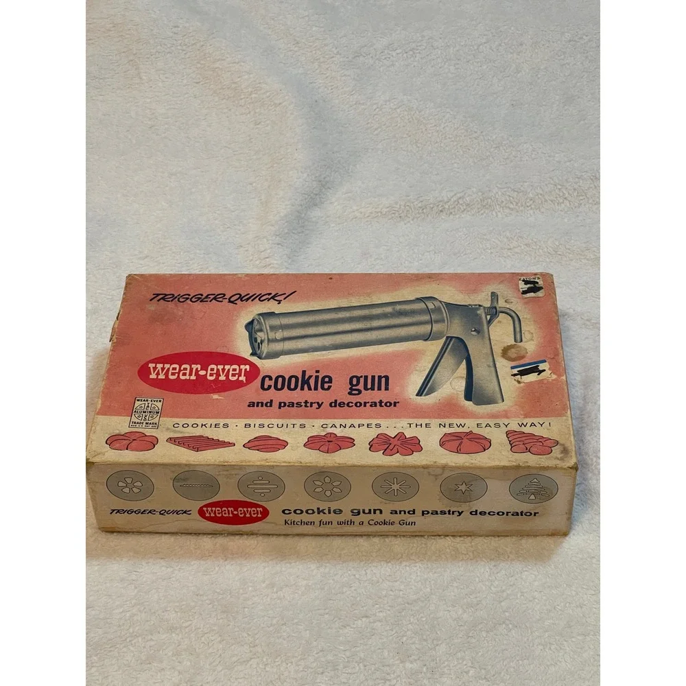 Vintage Wear-Ever Trigger-Quick Cookie Gun and Pastry Decorator Aluminum Set